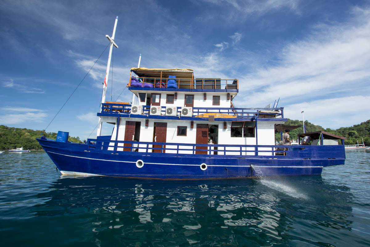 Liveaboard | Komodo Dive Center